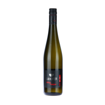 Lahofer Müller Thurgau výběr z bobulí  0,75 l 10,5% obj. - 1